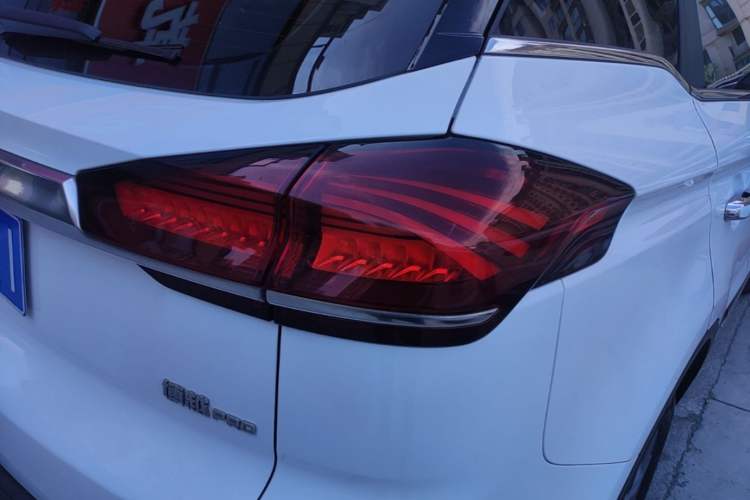 Used Geely Auto Emgrand X7 Sport 2020 1.8TD DCT Smart Connect PRO Right Rear Taillight