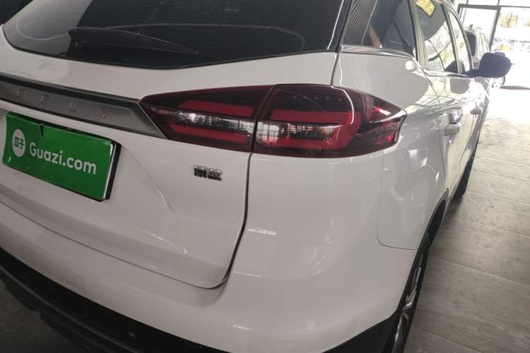 Used Geely Auto Emgrand X7 Sport 2020 1.8TD DCT Two-Wheel Drive Smart Connect 4G-Enabled Version Right Rear Taillight