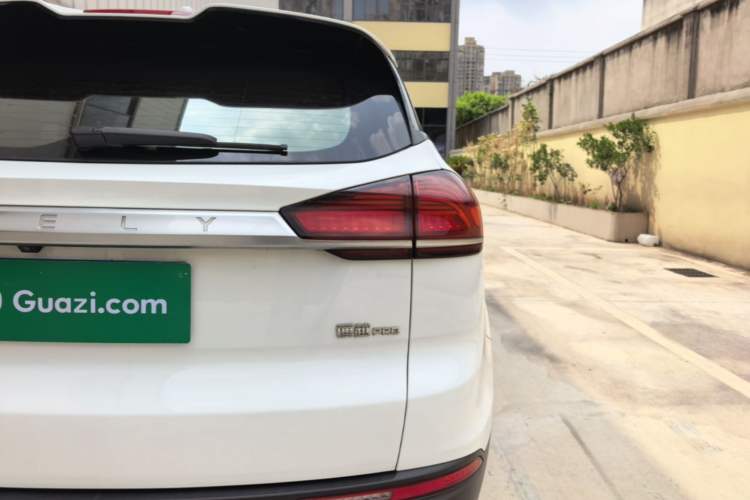 Used Geely Auto Emgrand X7 Sport 2020 1.5TD Automatic Smart Connect PRO Right Rear Taillight