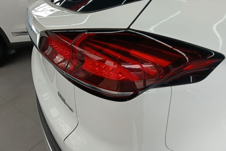 Used Geely Auto Emgrand X7 Sport 2020 1.8TD DCT ZhiZun PRO Right Rear Taillight