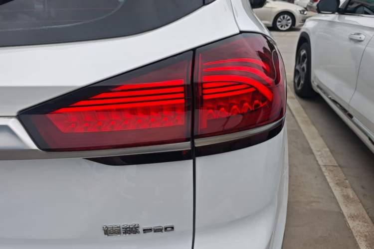 Used Geely Auto Emgrand X7 Sport 2020 1.8TD DCT Smart PRO Right Rear Taillight