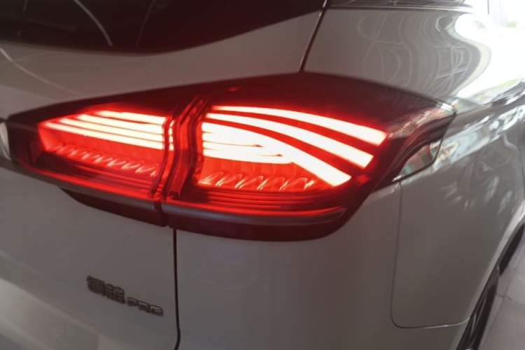 Used Geely Auto Emgrand X7 Sport 2020 1.5TD Automatic Smart Connect PRO Right Rear Taillight