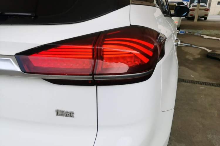 Used Geely Auto Emgrand X7 Sport 2020 1.8TD DCT ZhiZun PRO Right Rear Taillight