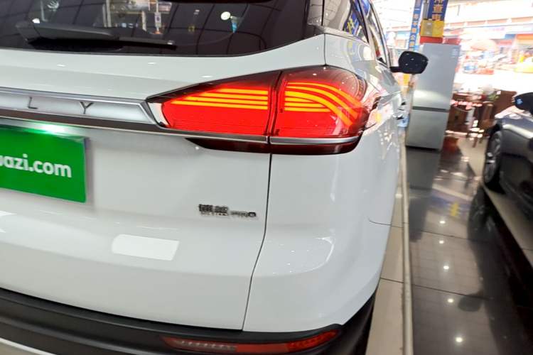 Used Geely Auto Emgrand X7 Sport 2020 1.8TD DCT ZhiZun PRO Right Rear Taillight