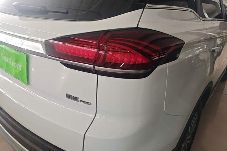 Used Geely Auto Emgrand X7 Sport 2020 1.8TD DCT Smart Connect PRO Right Rear Taillight