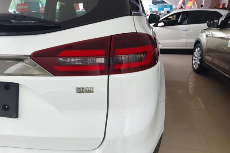 Used Geely Auto Emgrand X7 Sport 2020 1.8TD DCT Two-Wheel Drive Smart Connect 4G-Enabled Version Right Rear Taillight