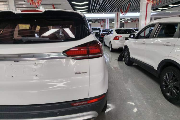 Used Geely Auto Emgrand X7 Sport 2020 1.8TD DCT Zhi Ling PRO Right Rear Taillight