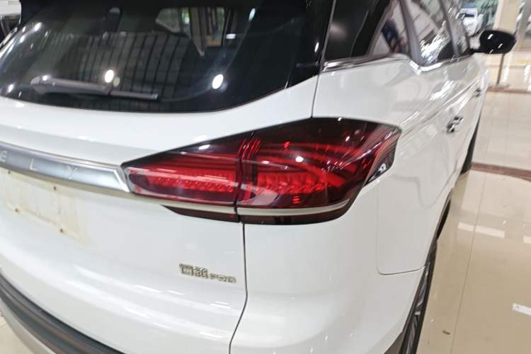 Used Geely Auto Emgrand X7 Sport 2020 1.8TD DCT Smart Connect PRO Right Rear Taillight