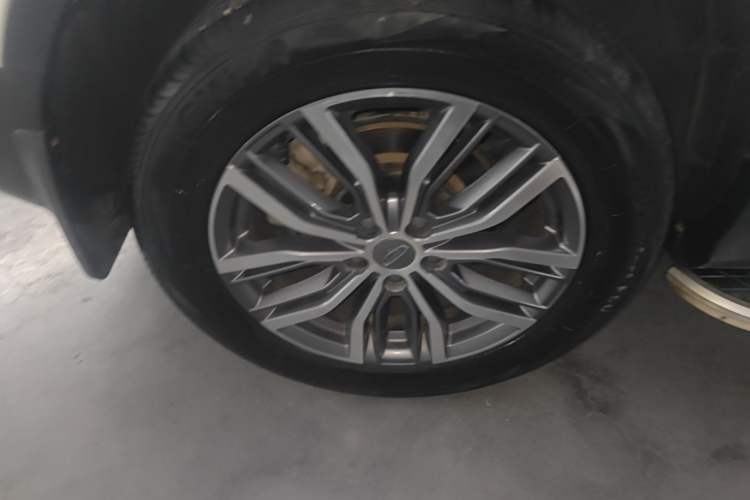 Used Geely Auto Emgrand X7 Sport 2020 1.8TD DCT Smart PRO Right Rear Wheel Hub
