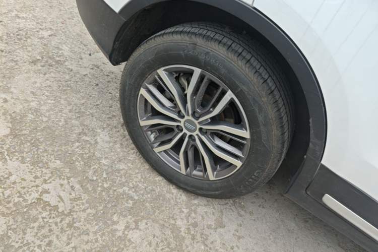 Used Geely Auto Emgrand X7 Sport 2020 1.8TD DCT Smart PRO Right Rear Wheel Hub