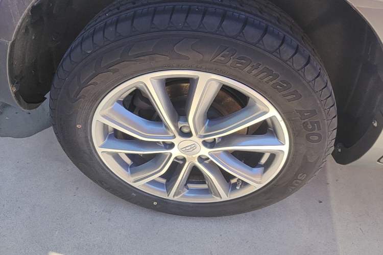 Used Geely Auto Emgrand X7 Sport 2020 1.8TD DCT Two-Wheel Drive Zhiya Model Right Rear Wheel Hub