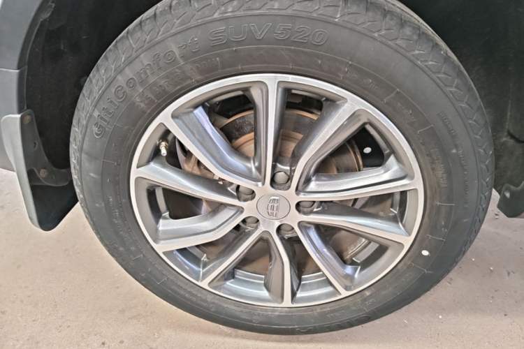 Used Geely Auto Emgrand X7 Sport 2020 1.8TD DCT Two-Wheel Drive Smart Connect 4G-Enabled Version Right Rear Wheel Hub