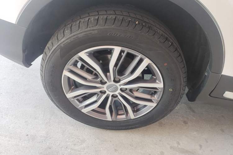 Used Geely Auto Emgrand X7 Sport 2020 1.8TD DCT Smart PRO Right Rear Wheel Hub