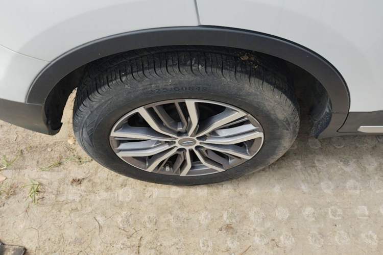 Used Geely Auto Emgrand X7 Sport 2020 1.8TD DCT Smart PRO Right Rear Wheel Hub