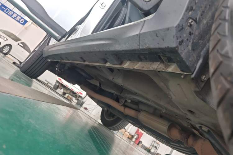 Used Geely Auto Emgrand X7 Sport 2020 1.8TD DCT Smart Connect PRO Right Side Sill