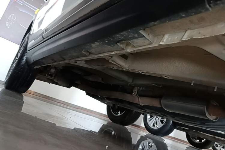 Used Geely Auto Emgrand X7 Sport 2020 1.8TD DCT Smart Connect PRO Right Side Sill