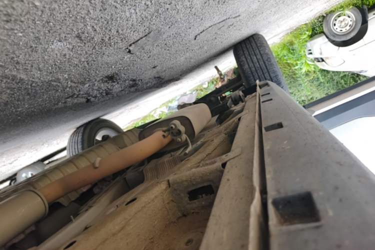 Used Geely Auto Emgrand X7 Sport 2020 1.8TD DCT Two-Wheel Drive Smart Connect 4G-Enabled Version Right Side Sill