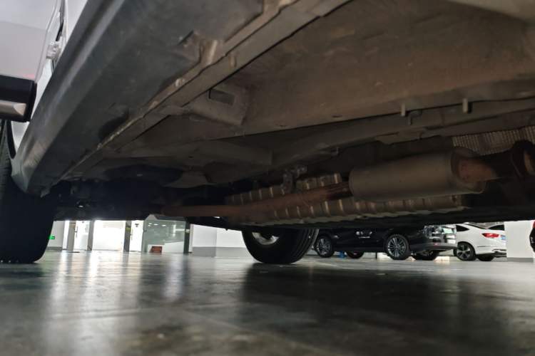Used Geely Auto Emgrand X7 Sport 2020 1.5TD Automatic Smart Connect PRO Right Side Sill