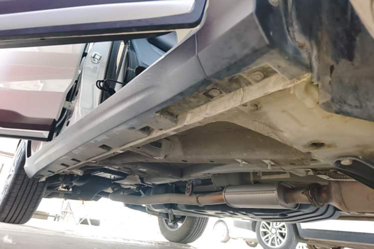 Used Geely Auto Emgrand X7 Sport 2020 1.8TD DCT Smart Connect PRO Right Side Sill