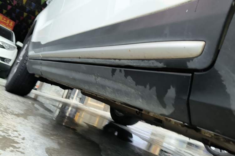 Used Geely Auto Emgrand X7 Sport 2020 1.8TD DCT Smart PRO Right Side Sill