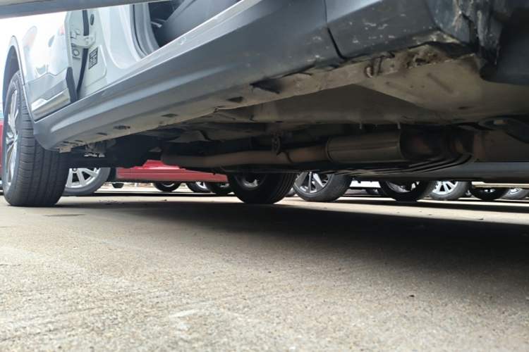 Used Geely Auto Emgrand X7 Sport 2020 1.8TD DCT ZhiZun PRO Right Side Sill