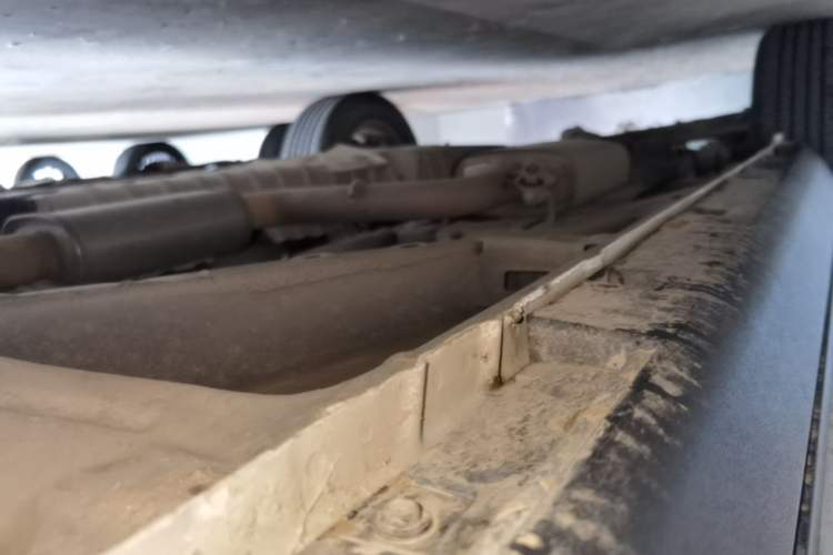 Used Geely Auto Emgrand X7 Sport 2020 1.8TD DCT Two-Wheel Drive Smart Connect 4G-Enabled Version Right Side Sill