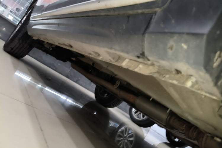 Used Geely Auto Emgrand X7 Sport 2020 1.8TD DCT Smart PRO Right Side Sill