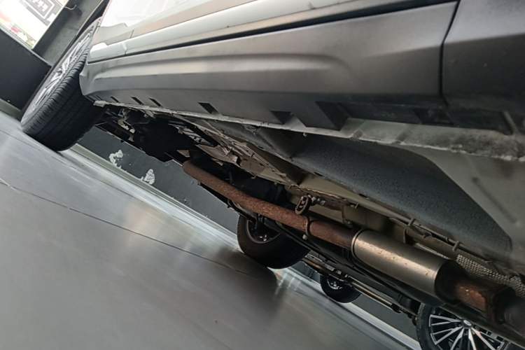 Used Geely Auto Emgrand X7 Sport 2020 1.8TD DCT ZhiZun PRO Right Side Sill