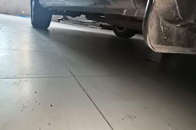 Used Geely Auto Emgrand X7 Sport 2020 1.8TD DCT ZhiZun PRO Right Side Sill