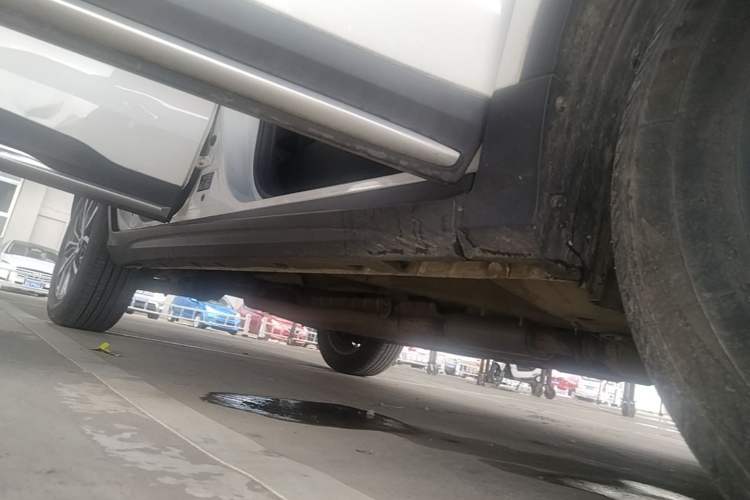 Used Geely Auto Emgrand X7 Sport 2020 1.8TD DCT ZhiZun PRO Right Side Sill