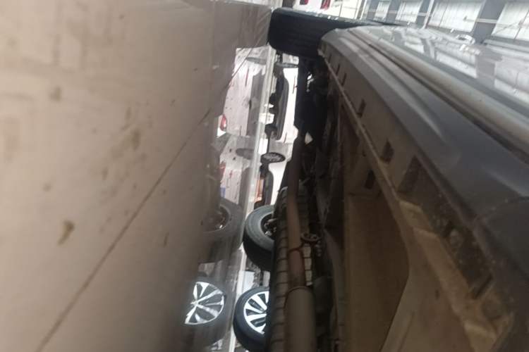 Used Geely Auto Emgrand X7 Sport 2020 1.8TD DCT Smart Connect PRO Right Side Sill