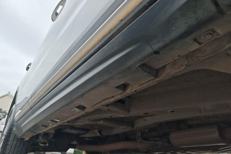 Used Geely Auto Emgrand X7 Sport 2020 1.8TD DCT Smart PRO Right Side Sill