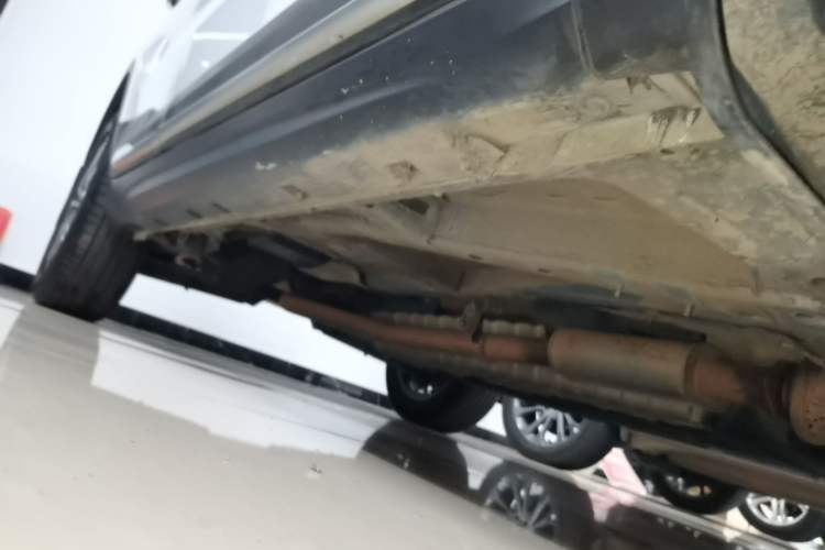 Used Geely Auto Emgrand X7 Sport 2020 1.5TD Automatic Smart Connect PRO Right Side Sill