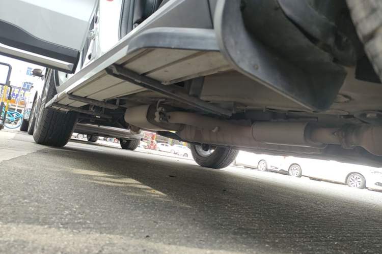 Used Geely Auto Emgrand X7 Sport 2020 1.8TD DCT Two-Wheel Drive Smart Connect 4G-Enabled Version Right Side Sill