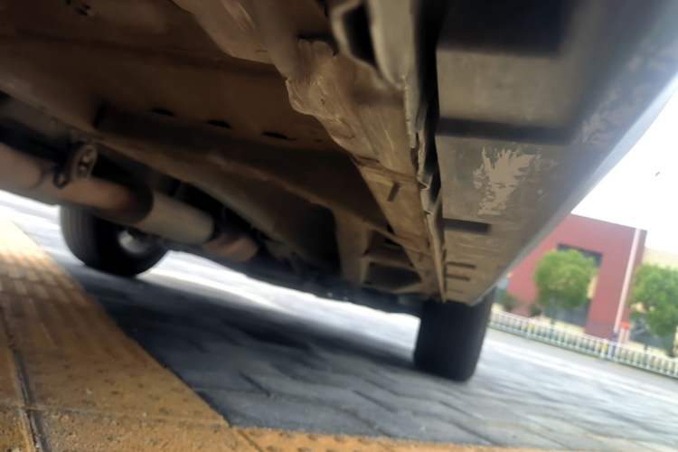 Used Geely Auto Emgrand X7 Sport 2020 1.8TD DCT Smart Connect PRO Right Side Sill