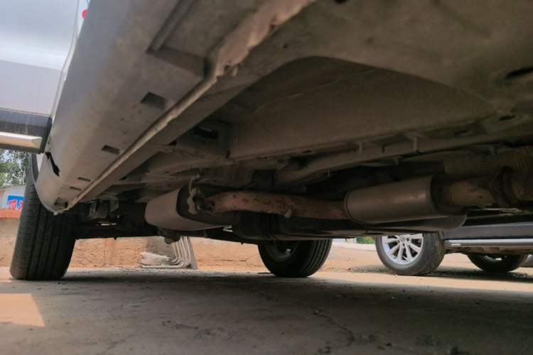 Used Geely Auto Emgrand X7 Sport 2020 1.8TD DCT Two-Wheel Drive Smart Connect 4G-Enabled Version Right Side Sill