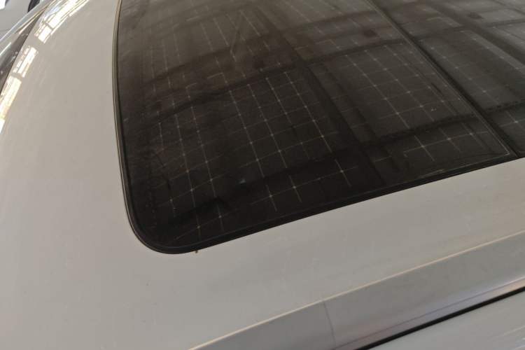 Used Geely Auto Emgrand X7 Sport 2020 1.8TD DCT Two-Wheel Drive Zhiya Model Roof