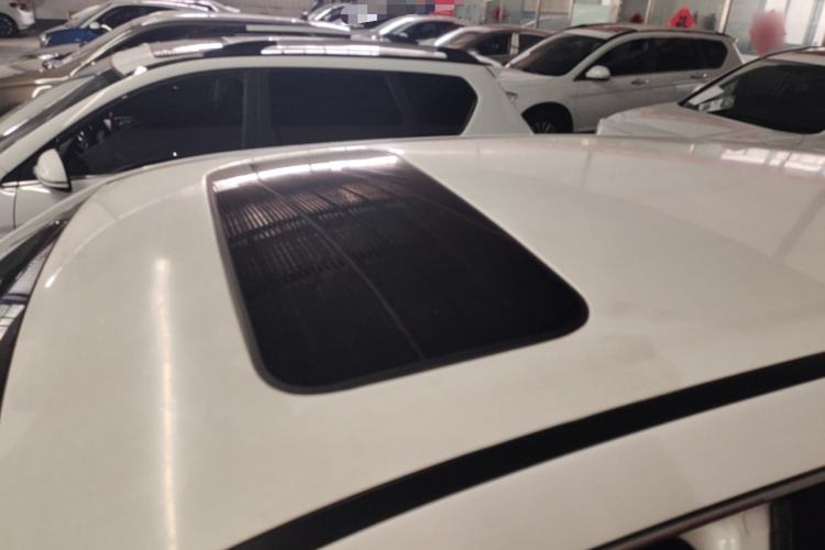 Used Geely Auto Emgrand X7 Sport 2020 1.8TD DCT Two-Wheel Drive Smart Connect 4G-Enabled Version Roof