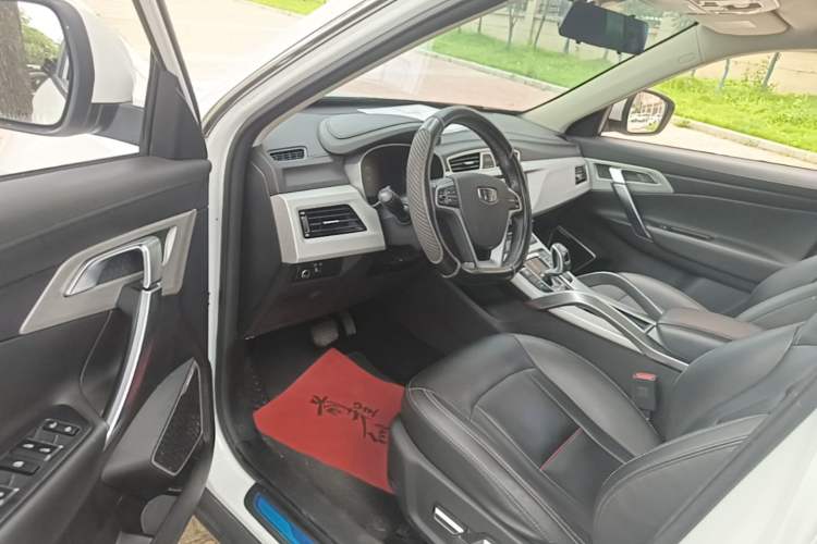 Used Geely Auto Emgrand X7 Sport 2020 1.8TD DCT Two-Wheel Drive Smart Connect 4G-Enabled Version Roof