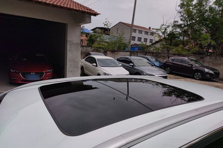 Used Geely Auto Emgrand X7 Sport 2020 1.8TD DCT Two-Wheel Drive Smart Connect 4G-Enabled Version Roof