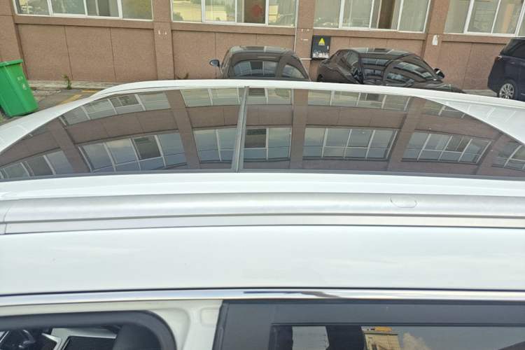 Used Geely Auto Emgrand X7 Sport 2020 1.8TD DCT Two-Wheel Drive Smart Connect 4G-Enabled Version Roof