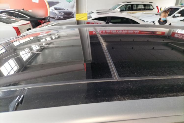 Used Geely Auto Emgrand X7 Sport 2020 1.8TD DCT Two-Wheel Drive Smart Connect 4G-Enabled Version Roof