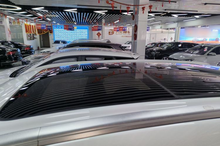 Used Geely Auto Emgrand X7 Sport 2020 1.8TD DCT Zhi Ling PRO Roof