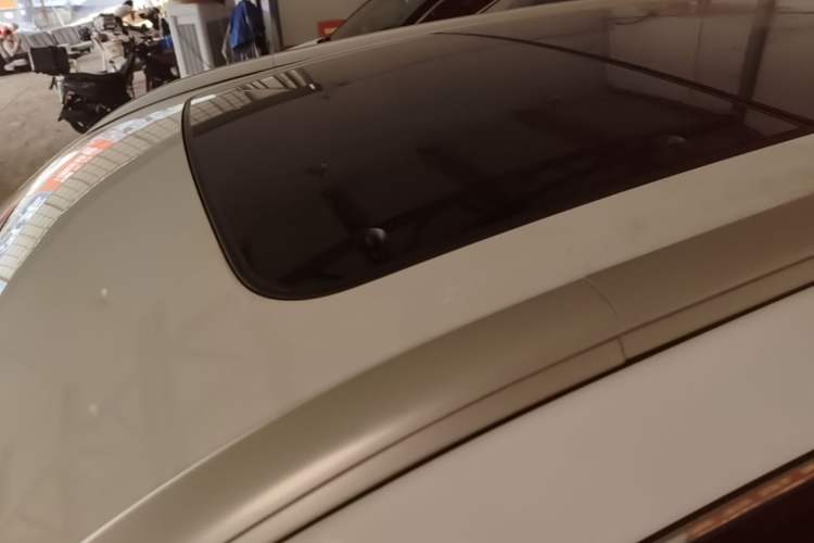 Used Geely Auto Emgrand X7 Sport 2020 1.8TD DCT Two-Wheel Drive Smart Connect 4G-Enabled Version Roof