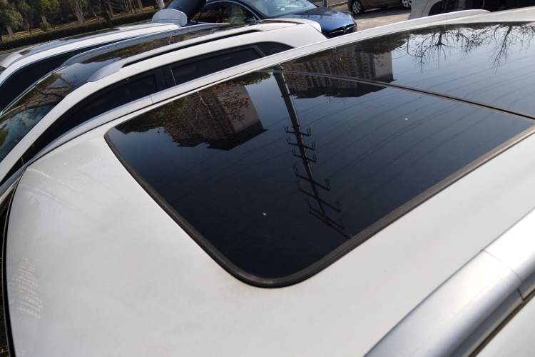 Used Geely Auto Emgrand X7 Sport 2020 1.8TD DCT Two-Wheel Drive Zhiya Model Roof