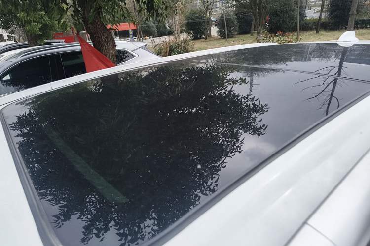 Used Geely Auto Emgrand X7 Sport 2020 1.5TD Automatic Smart Connect PRO Roof