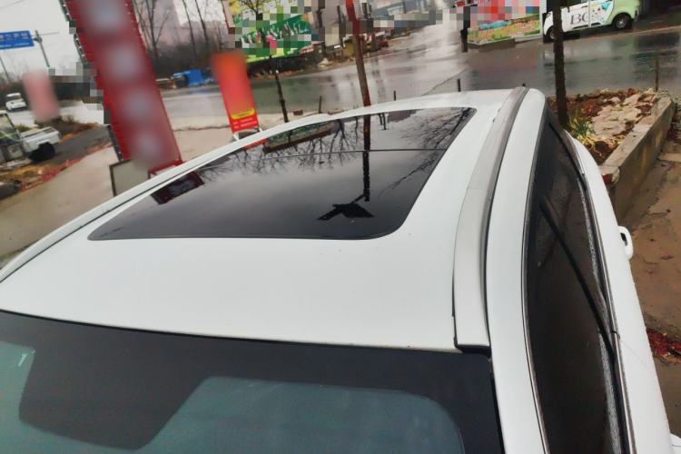 Used Geely Auto Emgrand X7 Sport 2020 1.8TD DCT Two-Wheel Drive Smart Connect 4G-Enabled Version Roof