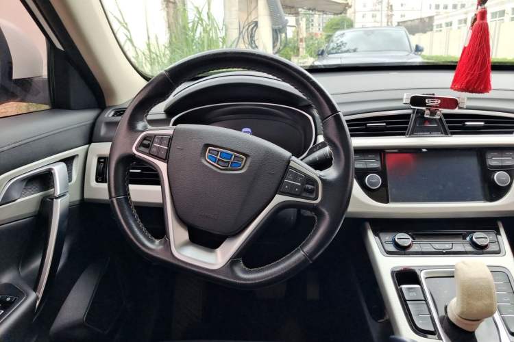 Used Geely Auto Emgrand X7 Sport 2020 1.8TD DCT Two-Wheel Drive Smart Connect 4G-Enabled Version Steering Wheel