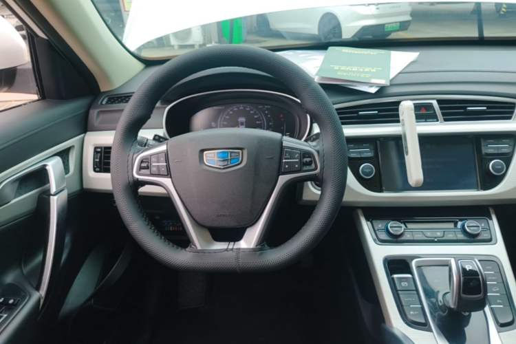 Used Geely Auto Emgrand X7 Sport 2020 1.8TD DCT Two-Wheel Drive Smart Connect 4G-Enabled Version Steering Wheel
