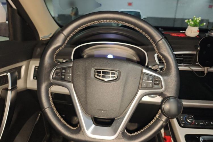 Used Geely Auto Emgrand X7 Sport 2020 1.8TD DCT Two-Wheel Drive Smart Connect 4G-Enabled Version Steering Wheel